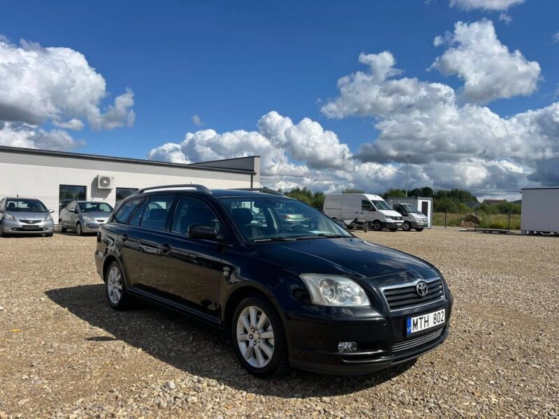 PARDUOTAS TOYOTA AVENSIS 2.0L