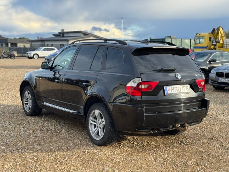 PARDUOTAS BMW X3 3.0l