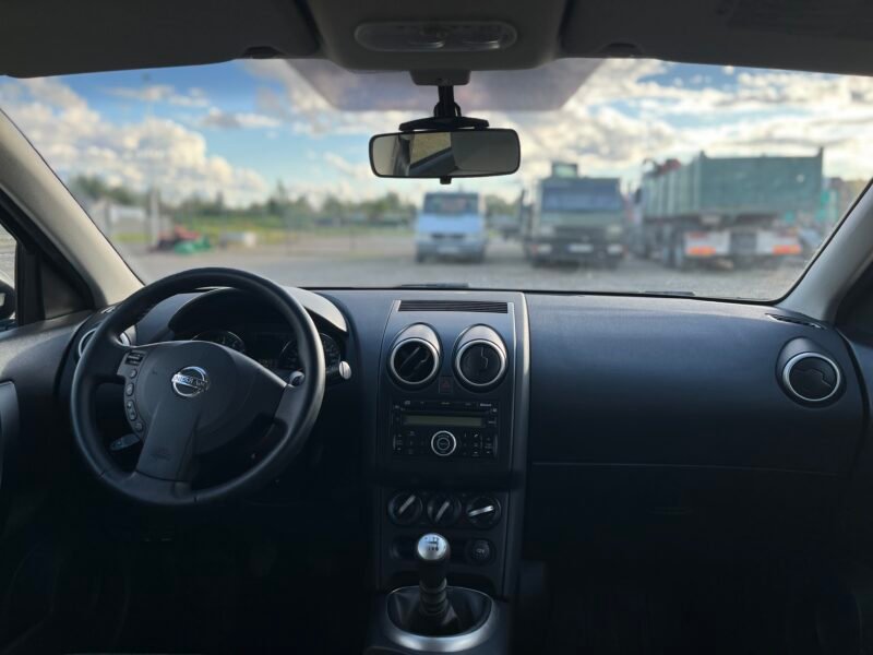 PARDUOTAS NISSAN QASHQAI 2L