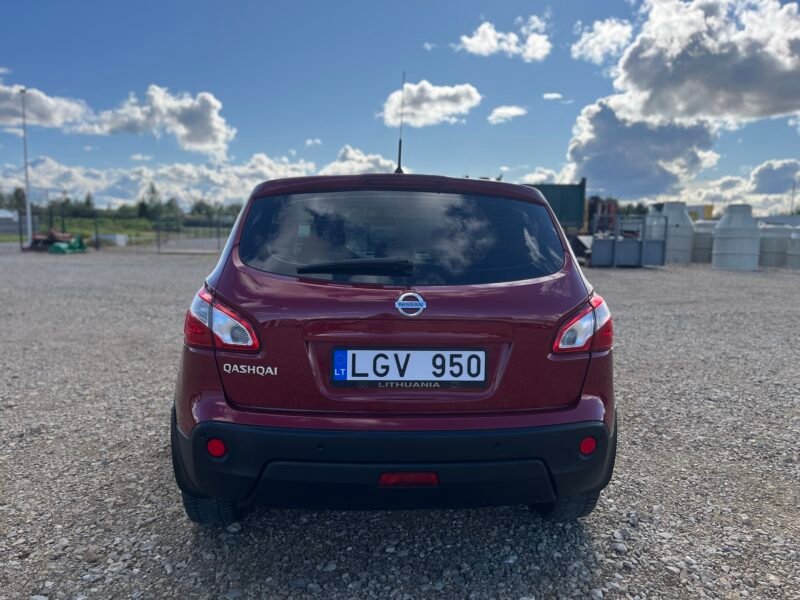 PARDUOTAS NISSAN QASHQAI 2L