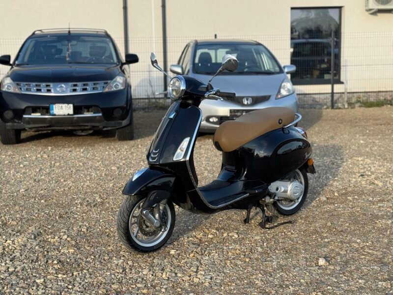 Piaggio Vespa Primavera