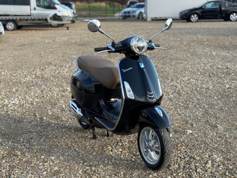 Piaggio Vespa Primavera