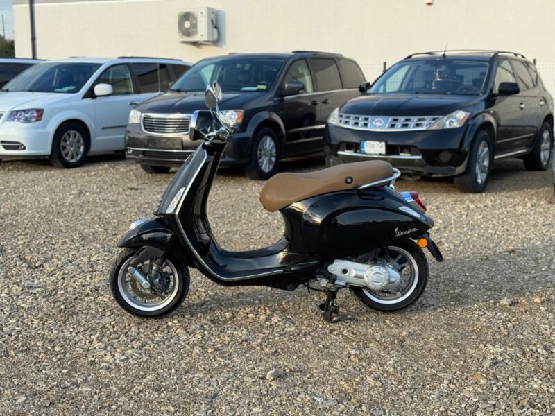 Piaggio Vespa Primavera