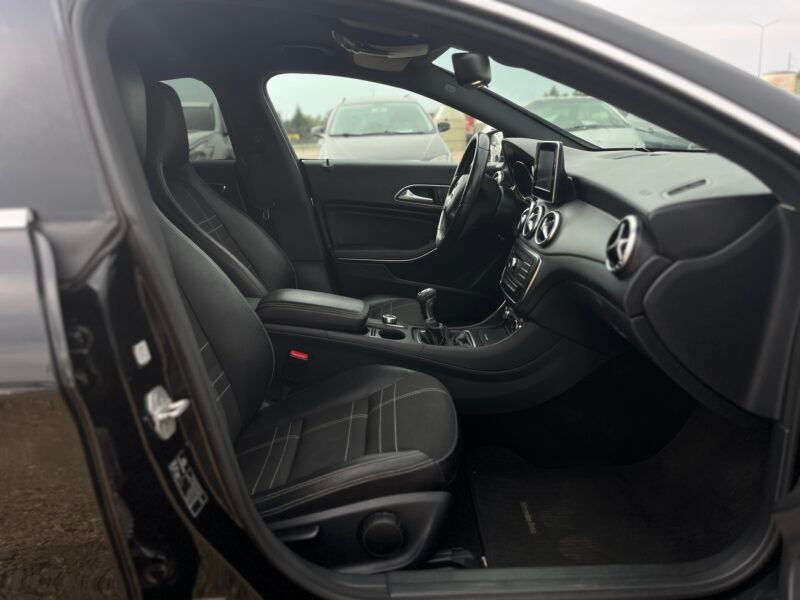 Mercedes-Benz CLA200 2.1l