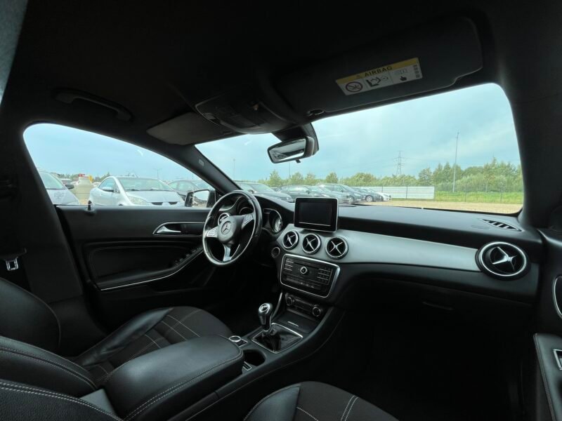 Mercedes-Benz CLA200 2.1l