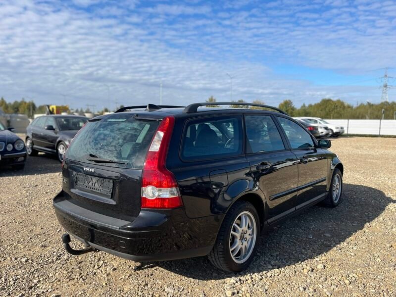 Volvo V50