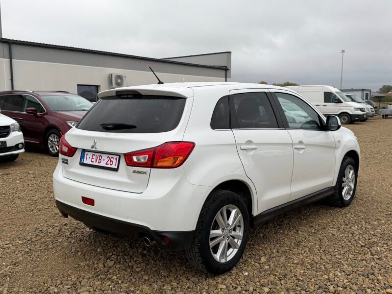 Mitsubishi ASX