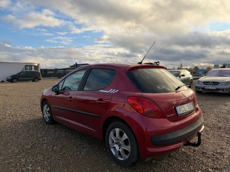 Peugeot 207