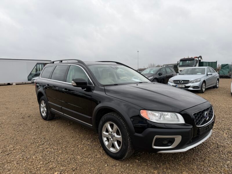 Volvo XC70