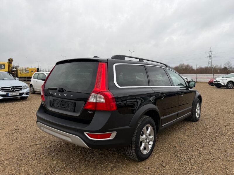 Volvo XC70