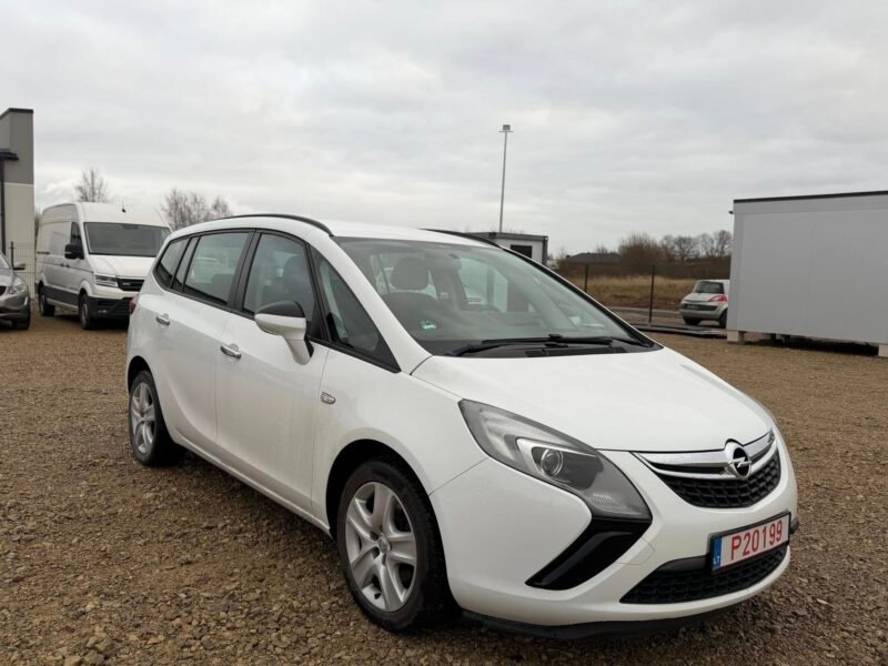 Opel Zafira Tourer