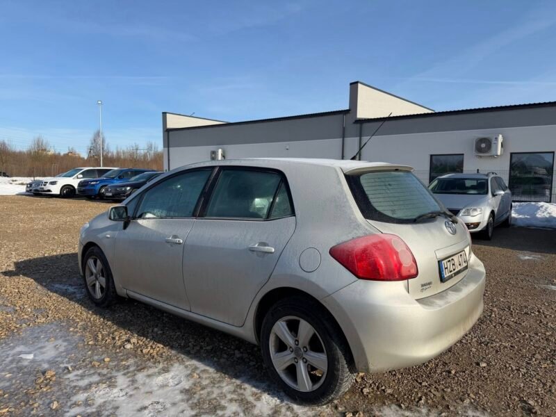 Toyota Auris
