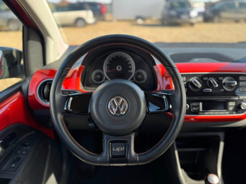 Volkswagen UP