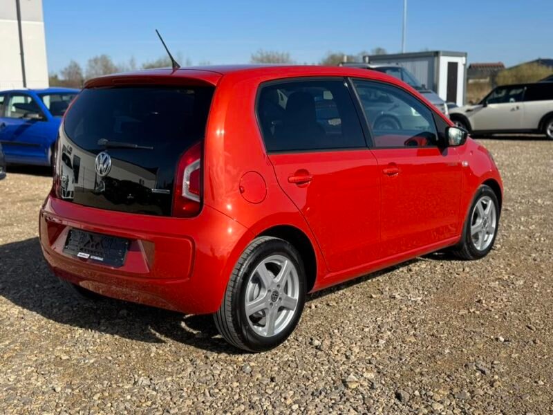 Volkswagen UP