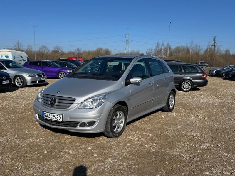 Mercedes-Benz B150