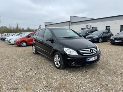Mercedes-Benz B200