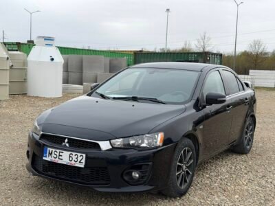 Mitsubishi lancer