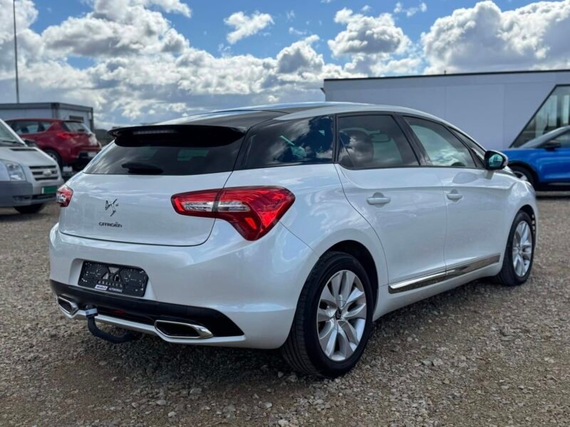 Citroen DS5
