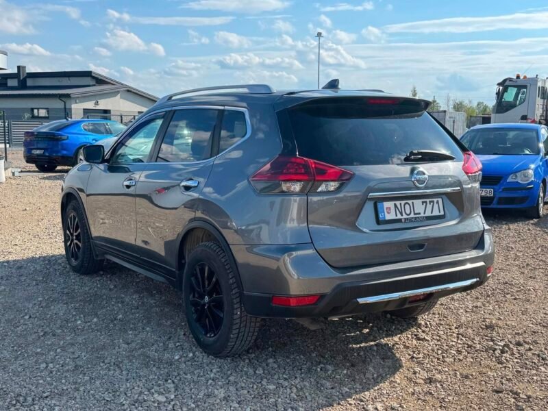 Nissan Rogue