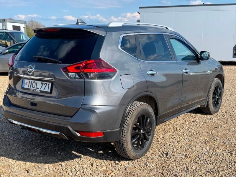 Nissan Rogue