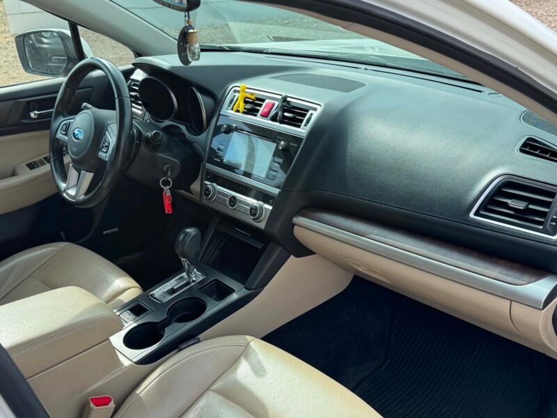 SUBARU OUTBACK