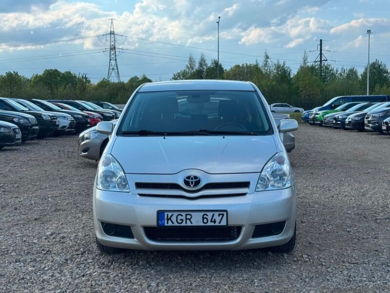 Toyota corolla verso