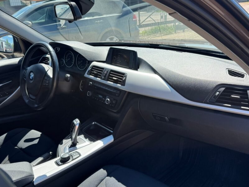 BMW 320D