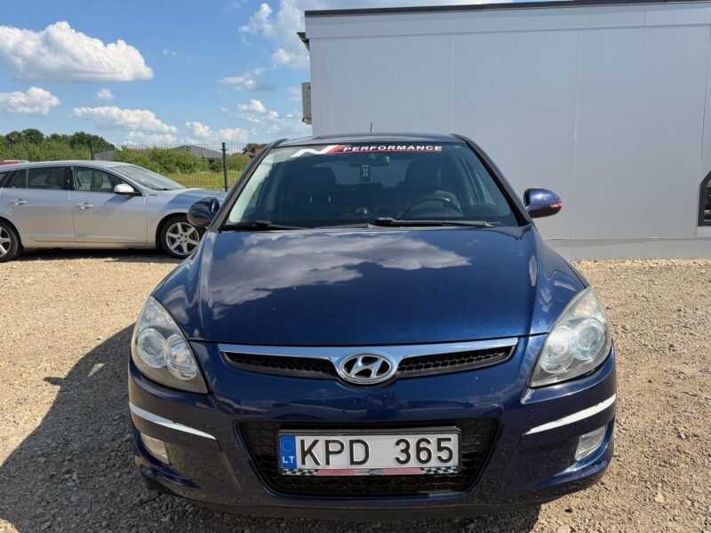 HYUNDAI I 30