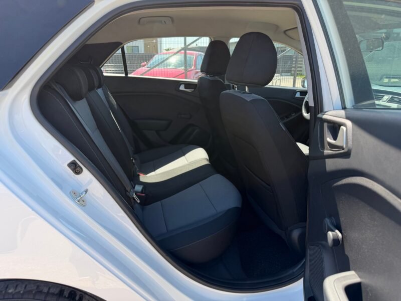 HYUNDAI I 20