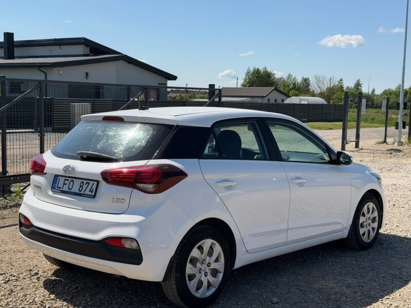 HYUNDAI I 20