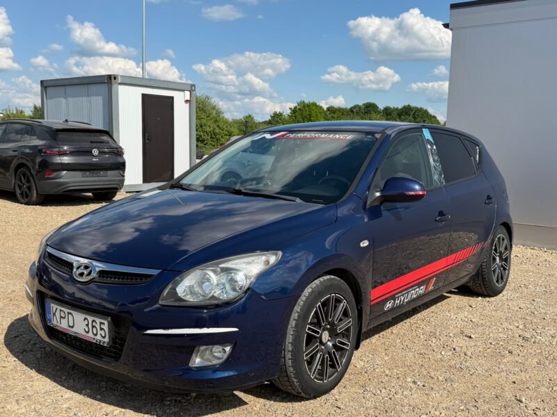 HYUNDAI I 30