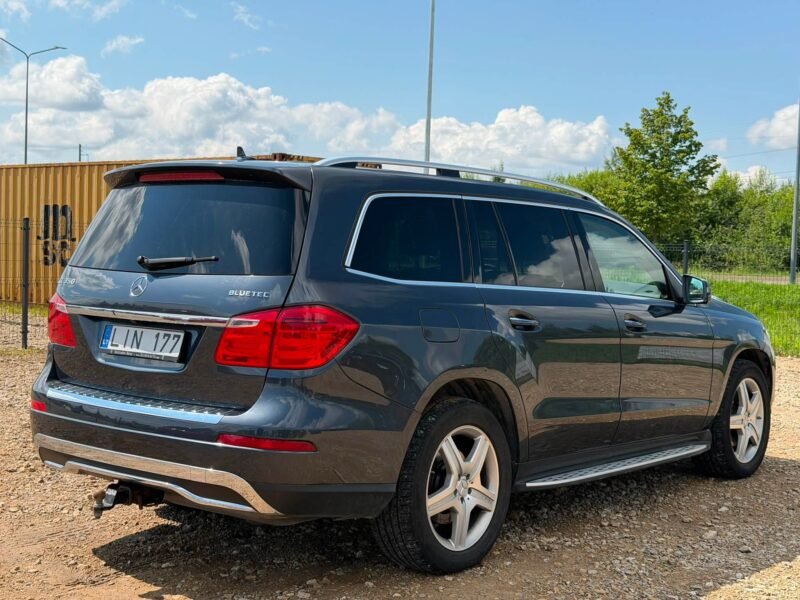 Mercedes-Benz GL350