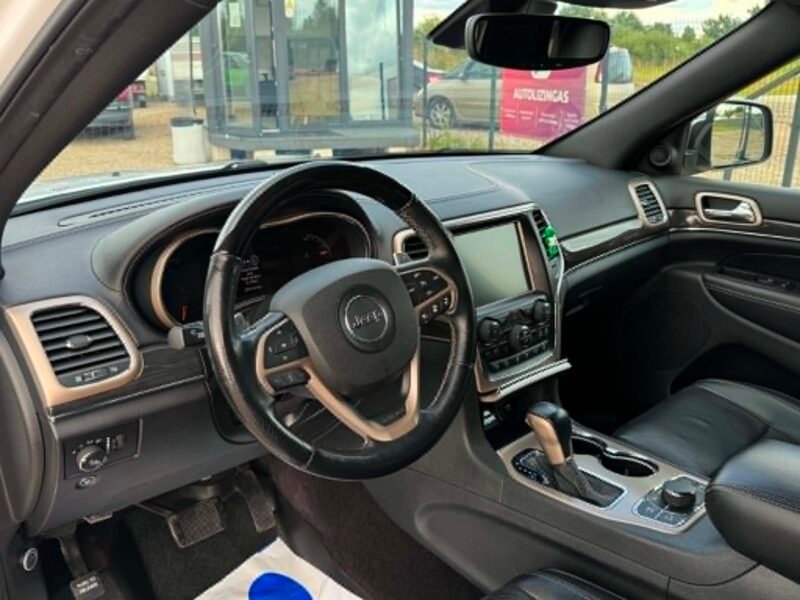 JEEP GRAND CHEROKKE