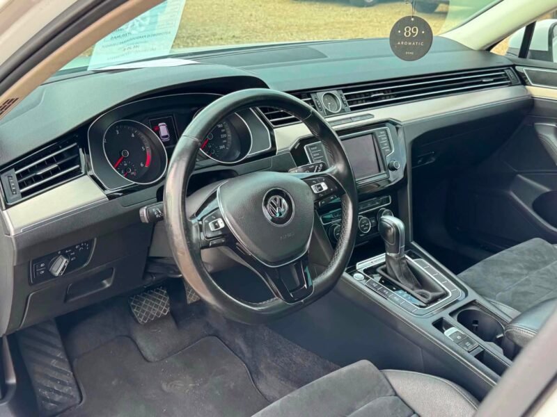 VW Passat
