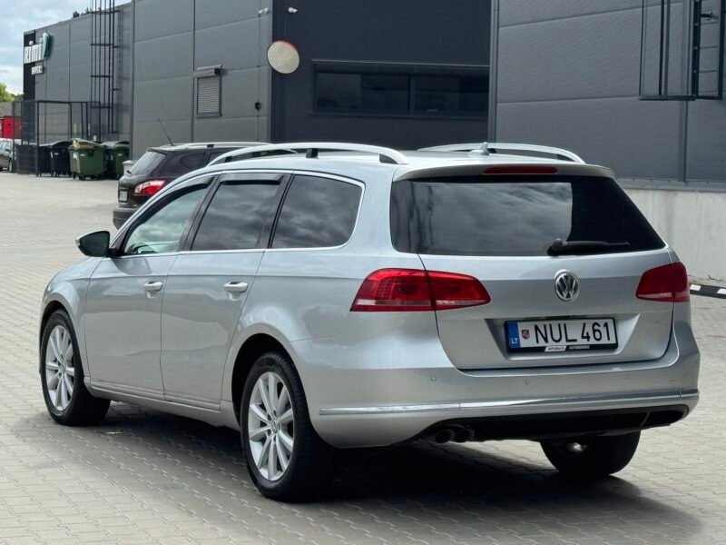 VW PASSAT