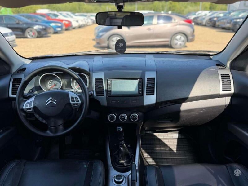 Citroen C-Crosser