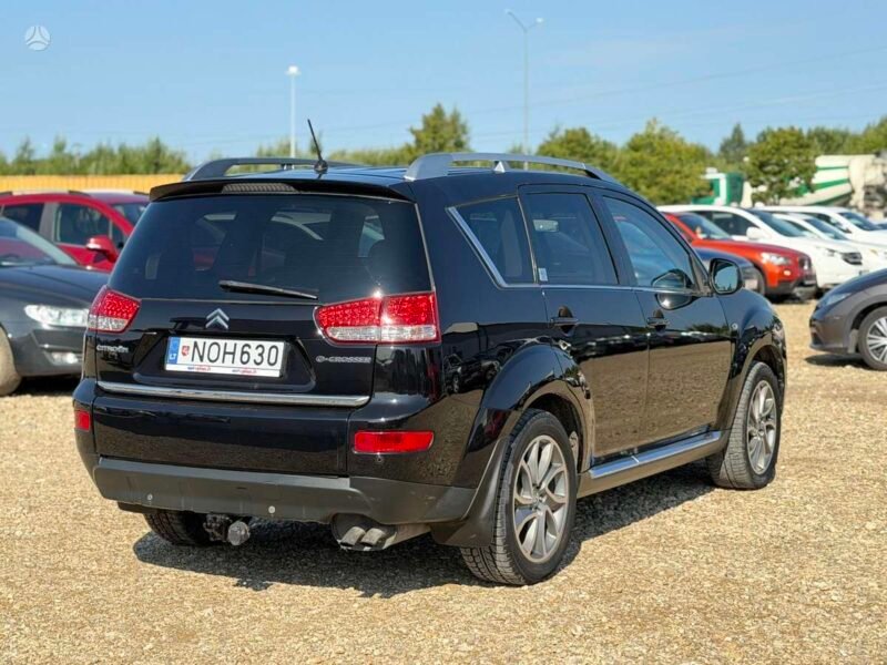 Citroen C-Crosser