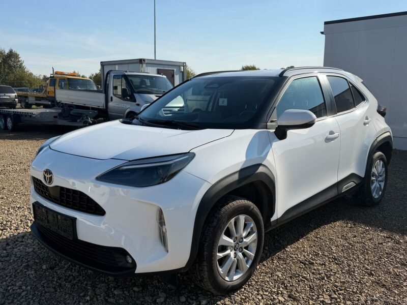 Toyota yaris cross